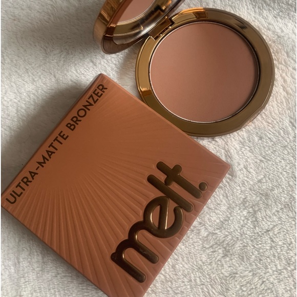 Melt Cosmetics Ultra Matte Bronzer in Malibu BNIB - Picture 1 of 15